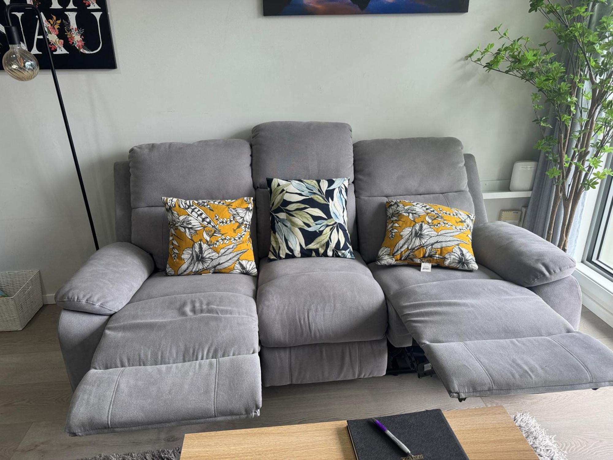Immaculate 3 Bd 2 Bth Apartment -Free Carpark & Pool Auckland Extérieur photo